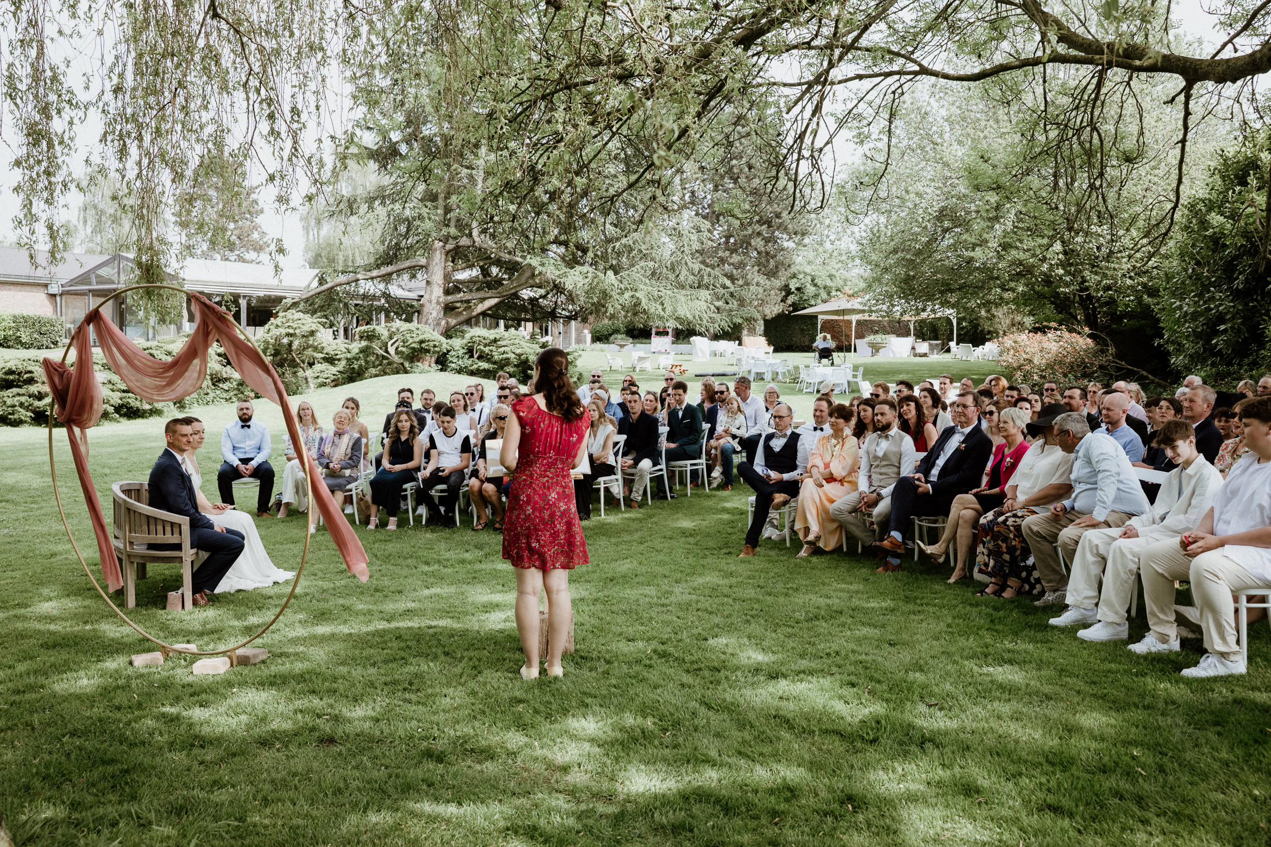 Lille wedding photographer: a wedding at Domaine de la Chanterelle