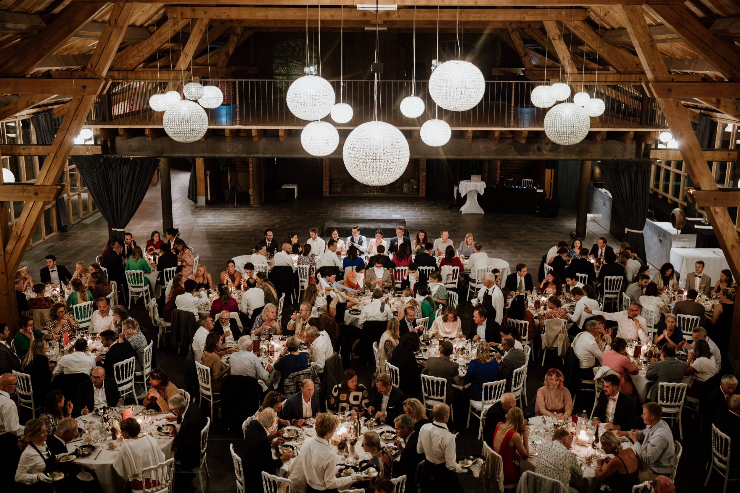 Wedding at La Ferme des Templiers in Verlinghem, near Lille, France