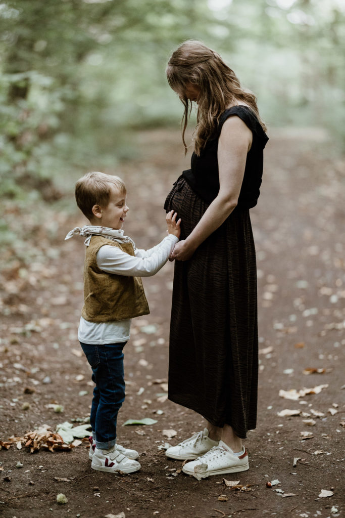 Maxime Decarsin photographe famille — séance photo naturelle, complice et joyeuse en France